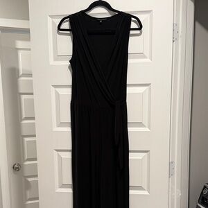 Black Sleeveless Jumpsuit